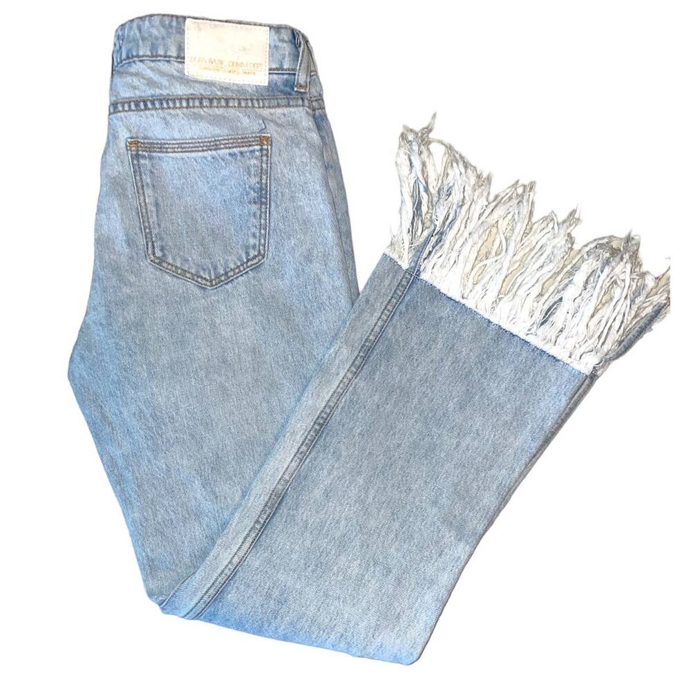 Zara High Rise Raw Fringe Hem Light Wash Flare Jeans size 02